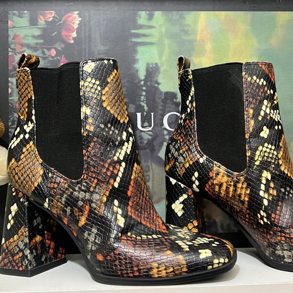 CIRCUS By Sam Edelman Womens Brown Snake Print Polly Toe Flare Booties